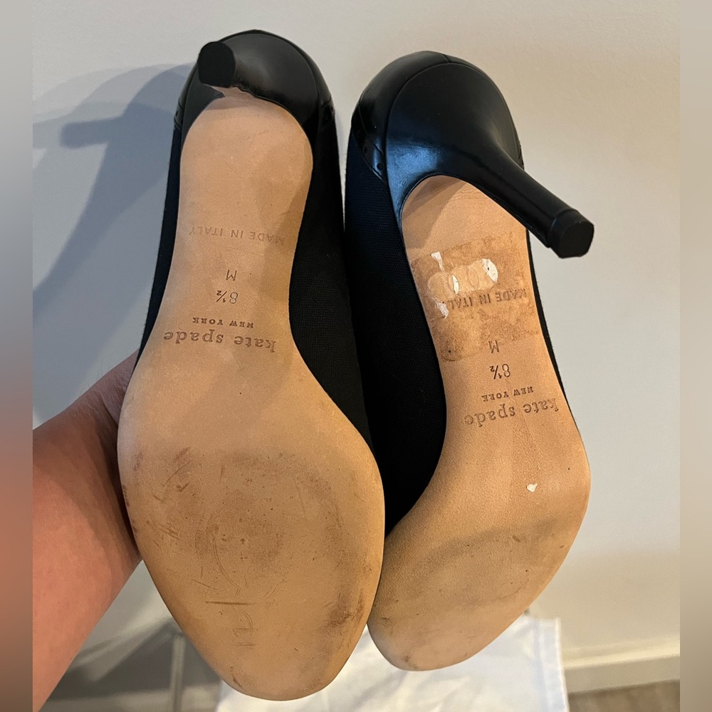 NWOT Kate Spade heels. Sz 8.5 - Picture 3 of 3